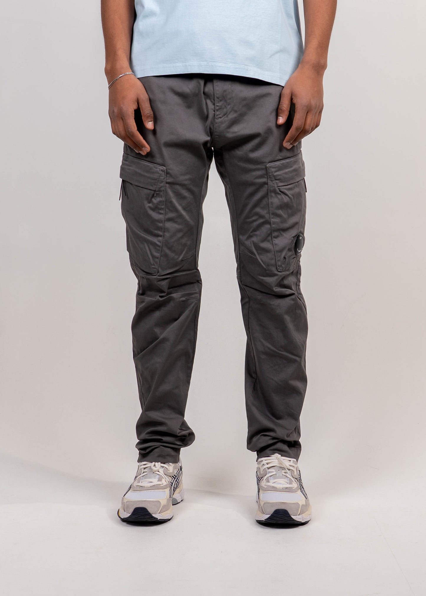 STRETCH SATEEN CARGO LENS PANTS