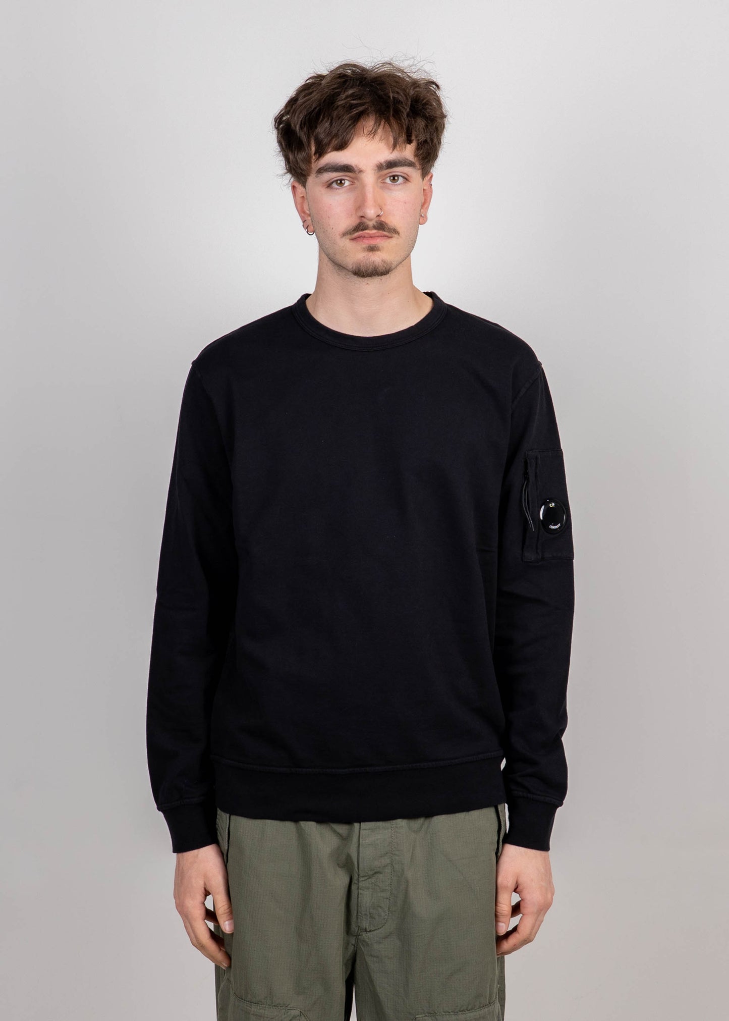 LIGHT FLEECE CREWNECK LENS SWEATSHIRT