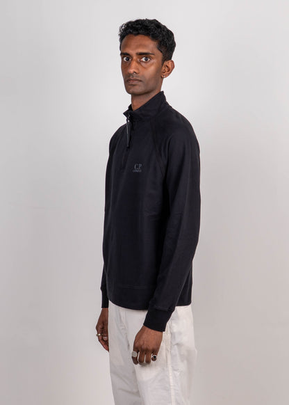 LIGHT FLEECE HALF ZIP LOGO SWEATSHIRT